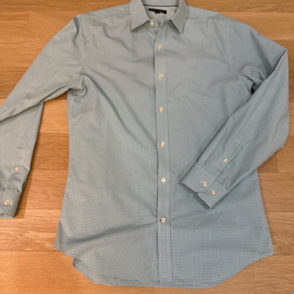 Banana Republic Men's Green Checkered Dress Shirt